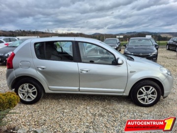 Dacia Sandero I Hatchback 5d 1.4 MPI 75KM 2008 Dacia Sandero Klimatyzacja Centralny Zamek El Szyby Nowe opony 1.4, zdjęcie 9