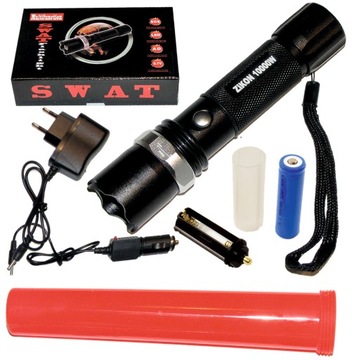 LATARKA ALUMINIOWA POLICE SWAT AKU ZOOM + PAŁKA