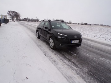 Citroen C4 Cactus Crossover 1.6 BlueHDi 82g 99KM 2015 CITROEN C4 CACTUS 1.6 HDI ZAMIANA RATY, zdjęcie 1
