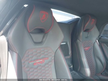 Lamborghini Huracan 2022 Lamborghini Huracan Evo Spyder, 2022r., 5.2L 5.2 Benzyna 602KM, zdjęcie 9