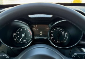 Alfa Romeo Stelvio SUV 2.0 Turbo 280KM 2018 Alfa Romeo Stelvio Alfa Romeo Stelvio 2.0 Turbo 16V AT8-Q4 Lusso 2.0 280KM, zdjęcie 13