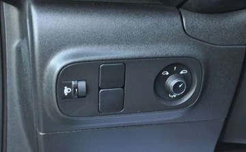 Citroen C3 III Hatchback 1.2 PureTech 110KM 2020 Citroen C3 C-SERIES Benzyna Klimatyzacja LED 1.2 Benzyna 110KM, zdjęcie 19