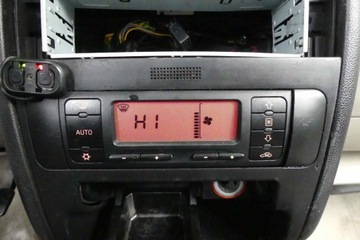KONZOLA PANEL VENTILACE SEAT TOLEDO II LEON I
