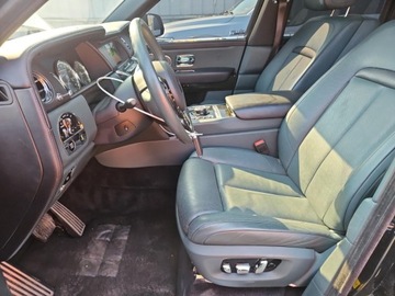 Rolls-Royce 2022 Rolls-Royce Cullinan 2022 6.8l 6.8 Benzyna 563KM, zdjęcie 8