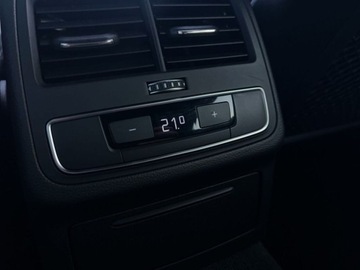 Audi A4 B9 Avant 2.0 TDI 190KM 2016 Audi A4 Avant S Line Reflektory LED Apple CarPlay Android Auto Aktywny tem, zdjęcie 21