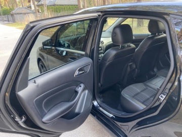 Mercedes Klasa B W246 Sports Tourer 180 BlueEFFICIENCY 122KM 2012 Mercedes-Benz Klasa B B180 Benzyna Super Kondycja Grzane Fotele Tempomat P, zdjęcie 26