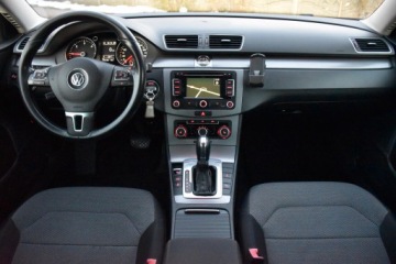 Volkswagen Passat B7 Variant 2.0 TDI CR DPF BlueMotion 140KM 2012 Volkswagen Passat B7 Variant Comfortline 2.0TDI *AUTOMAT* BOGATA Wersja HAK, zdjęcie 21