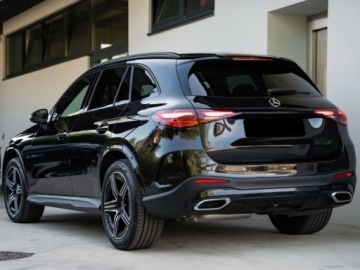 Mercedes GLC C254/X254 Coupe 2.0 220d 197KM 2026 MERCEDES-BENZ GLC 220 d 4-Matic AMG Line 2.0 (197KM) 2026, zdjęcie 3