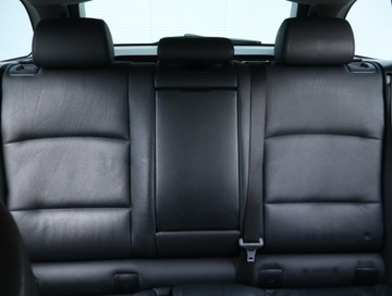 BMW Seria 5 F10-F11 2010 BMW 5 520d, VAT 23%, Skóra, Navi, Xenon, Bi-Xenon, zdjęcie 9