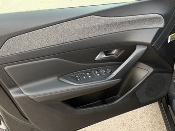 Peugeot 408 Crossover 1.2 PureTech 130KM 2023 peugeot 408 Salon Pl 1 WŁ FV 23% BEZWYPADKOWY FABRYCZNA GWARANCJA !, zdjęcie 37