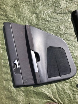 ОБИВКА БОКОВОЙ ДВЕРИ VOLVO S40II V50