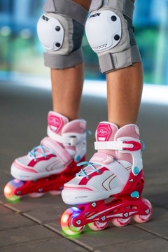 Регулируемые роликовые коньки RAVEN Lia Pink 30-33 со светодиодным колесом