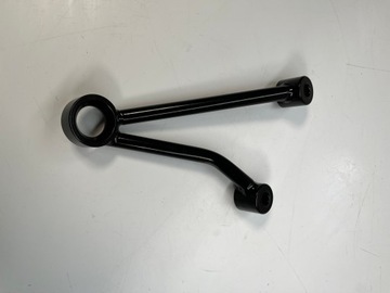 KTM 690 DUKE 12 - Крепление кронштейна Крепление глушителя