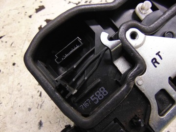 BMW E70 ZÁMEK PŘITÁHNOUT DVEŘE PRAVÝ ZADNÍ 7167588