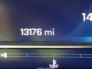 Chevrolet Suburban GMT900 2024 Chevrolet Suburban LT 2024 5.3l 5.3 Benzyna 355KM, zdjęcie 11