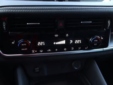 Nissan Qashqai III Crossover Facelifting 1.3 DIG-T MHEV 158KM 2025 Nissan Qashqai 1.3 DIG-T MHEV, 1. Właściciel, zdjęcie 16