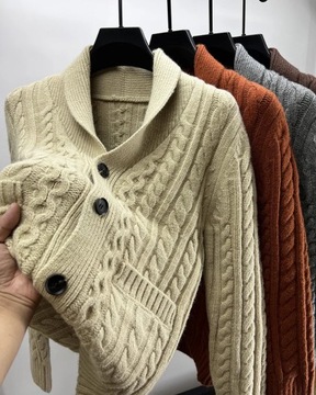 Light luxury fashion jacquard knitted cardigan for