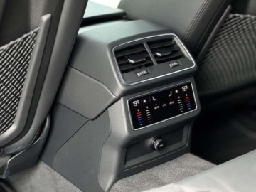Audi A6 C8 Allroad 3.0 55 TDI 344KM 2023 Audi S6 Avant Kamery 360 , Matrix , Adaptacyjny tempomat , Ambiente ,Bang, zdjęcie 29