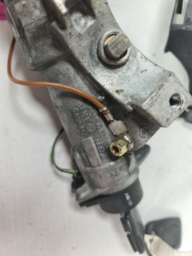 SKODA OCTAVIA ДИСТАНЦИОННЫЙ КЛЮЧ ЗАЖИГАНИЯ 4B0905851C