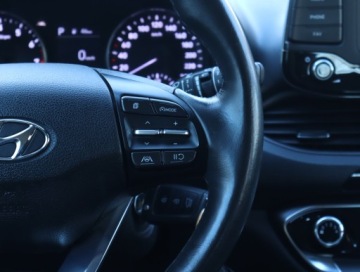 Hyundai i30 III Hatchback Facelifting 1.0 T-GDI 120KM 2022 Hyundai i30 1.0 T-GDI, Salon Polska, zdjęcie 17