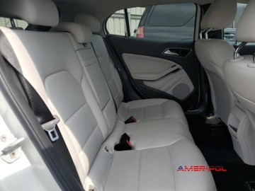 Mercedes GLA I 2015 Mercedes-Benz GLA 2015 r., 2,0L 250 4 MATIC 2.0 Benzyna 208KM, zdjęcie 10