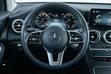 Mercedes GLC C253 SUV Facelifting 2.0 200d 163KM 2020 Mercedes-Benz GLC 200d 4Matic Salon PL Autotrade Mercedes-Benz 2.0, zdjęcie 21