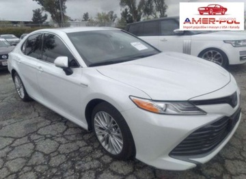 Toyota Camry IX 2020 Toyota Camry 2020, 2.5L, HYBRID, XLE, od ubezp...