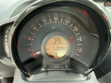 Toyota Aygo II Hatchback 5d 1.0 VVT-i 69KM 2014 Toyota Aygo Salon Polska . Kamera cofania. Ledy, zdjęcie 10