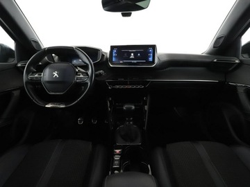 Peugeot 2008 II SUV 1.2 PureTech 130KM 2020 Peugeot 2008 full LED virtual cocopit półskóra, zdjęcie 14