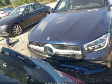 Mercedes GLC C253 2021 Mercedes-Benz GLC 300 4Matic Suv 2021 2.0l 2.0 Benzyna 255KM, zdjęcie 7