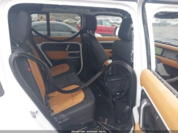 Land Rover Defender IV (L663) 2023 Land Rover Defender 110 X-Dynamic Se 2023 3.0 Benzyna 395KM, zdjęcie 12