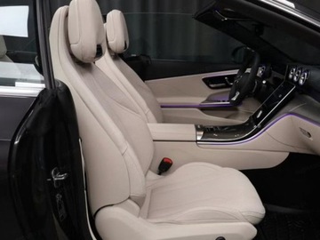 Mercedes CLE Coupe 2.0 200 204KM 2025 CLE 200 4-Matic AMG Line Kabriolet 2.0 (204KM) 2025, zdjęcie 3