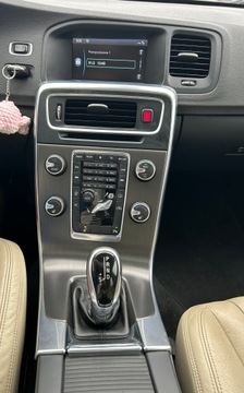 Volvo S60 II Sedan 1.6 T4 180KM 2013 VOLVO S60 turbo benzyna, 180 KM, 182 tyś. km., zdjęcie 8