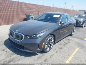 BMW Seria 5 G90-91 2026 BMW Seria 5 530i 2026, 2.0L R4 255KM, RWD, auto odpala i jezdzi, od ubezp, zdjęcie 2