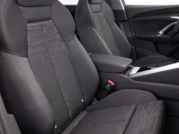 Audi 2025 AUDI Q5 TFSI quattro S line Sportback Suv 2.0 (204KM) 2025, zdjęcie 12