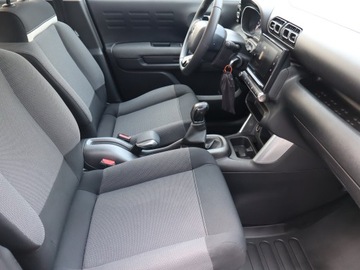 Citroen C3 Aircross  I Crossover 1.2 PureTech 110KM 2018 Citroen C3 Aircross 1.2 PureTech, Salon Polska, zdjęcie 8