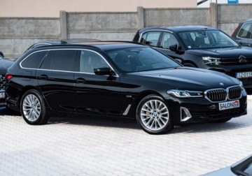 BMW Seria 5 G30-G31 Touring Plug-In 2.0 530e 292KM 2022 BMW 530e 292ps Luxury HUD Lasery 360° ACC 4xKlima Skóra HiFi Blis Keyles 18, zdjęcie 37