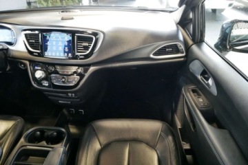 Chrysler Pacifica II 3.6 V6 Hybrid 264KM 2020 Chrysler Pacifica S Hybryda 3.6L V6 Pentastar 263KM StowN Go Cam MenuPL Ke, zdjęcie 12