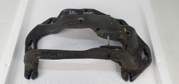 BMW E70 ŁAPA WSPORNIK SKRZYNI 306D5 6791859