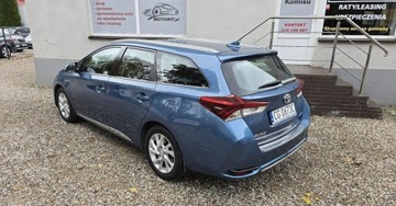 Toyota Auris II Touring Sports Facelifting 1.8 Hybrid 136KM 2017 Toyota Auris 1,8 benzyna Hybryda 136 KM automat Salon Polska II wlasciciel, zdjęcie 3