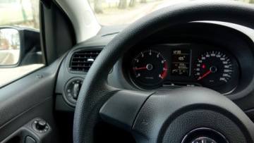 Volkswagen Polo V Hatchback 5d 1.2 60KM 2009 VW Polo .. .. Stan BDB .. Bezwypadkowy .. Doświetlanie zakrętów .., zdjęcie 13