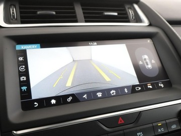 Jaguar E-Pace SUV 2.0 i4P 200KM 2019 Jaguar E-Pace 2.0T R-Dynamic HSE AWD Panorama Navi, zdjęcie 23