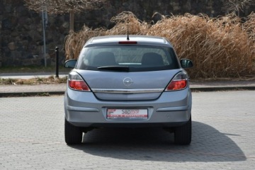 Opel Astra H Hatchback 5d 1.4 TWINPORT ecoFLEX 90KM 2010 Opel Astra 1.4 90KM 2010r. Polski SALON 5drzwi, zdjęcie 5