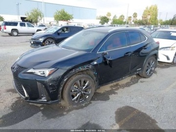 Lexus UX 2019 Lexus UX 2019 LEXUS UX 250H F SPORT 2.0 Hybryda 181KM, zdjęcie 2