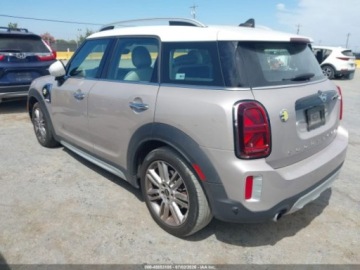 Mini Countryman F60 Crossover Facelifting 1.5  136KM 2022 MINI Countryman 2022 MINI SE COUNTRYMAN COOPER 1.5 Benzyna 136KM, zdjęcie 3