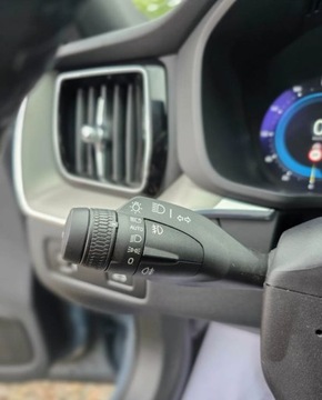 Volvo XC60 II 2022 Volvo XC 60 Lift FV 23 AWD Pakiet Dark HAK Head-UP 2.0 Diesel 197KM, zdjęcie 28