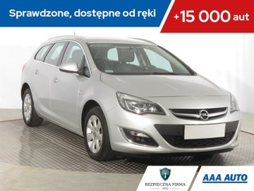 Opel Astra J Sports Tourer Facelifting 1.7 CDTI ECOTEC 110KM 2014 Opel Astra 1.7 CDTI, Salon Polska, 1. Właściciel