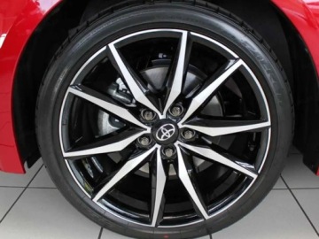 Toyota Corolla XII Hatchback Facelifting 1.8 Hybrid 140KM 2025 Od ręki - GR Sport 1.8 Hybrid 140KM | Podgrzewane fotele!, zdjęcie 11