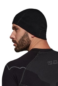 Термоактивная кепка SPORTS TRAINING для игры в футбол.