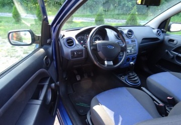 Ford Fiesta VI 2007 Ford Fiesta 1.3ben,klima,wspomaganie,niski przebieg,oplacona 1.3 Benzyna, zdjęcie 6